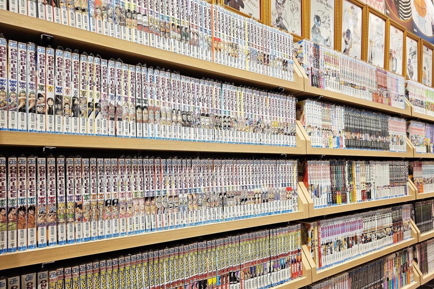 Pack Manga Bomb Starter Enero '26